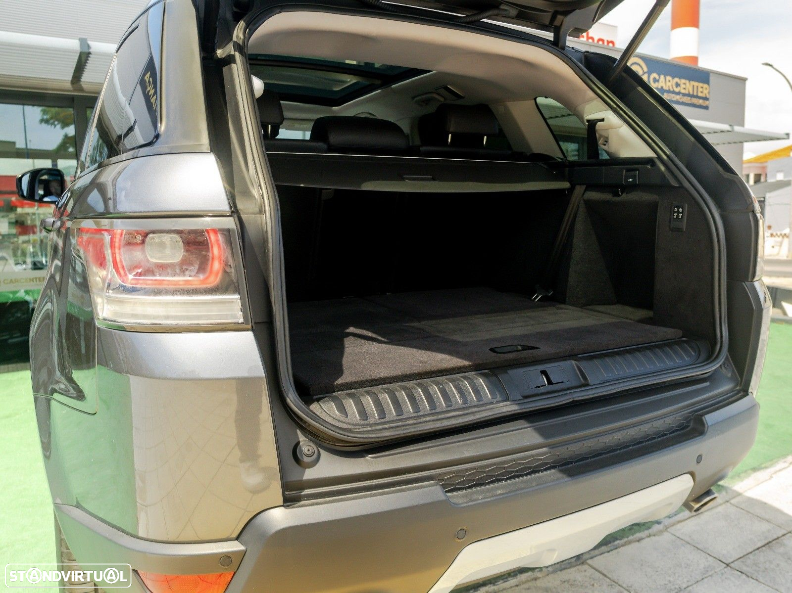 Land Rover Range Rover Sport 3.0 SDV6 HSE - 17
