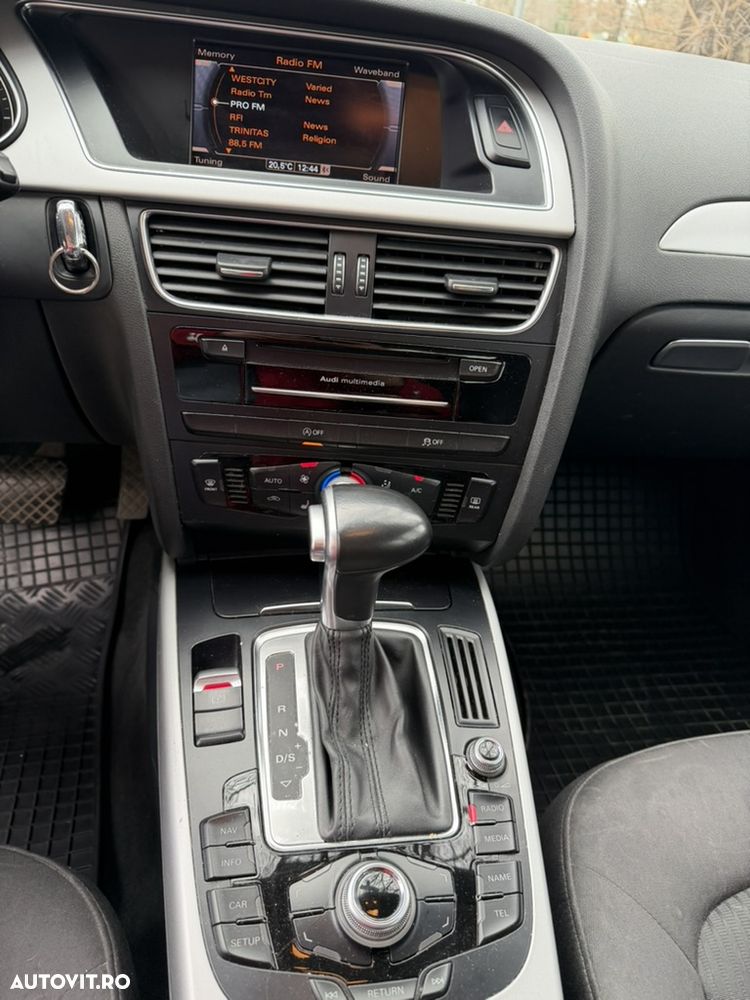 Audi A4 2.0 TDI DPF clean multitronic Attraction - 7