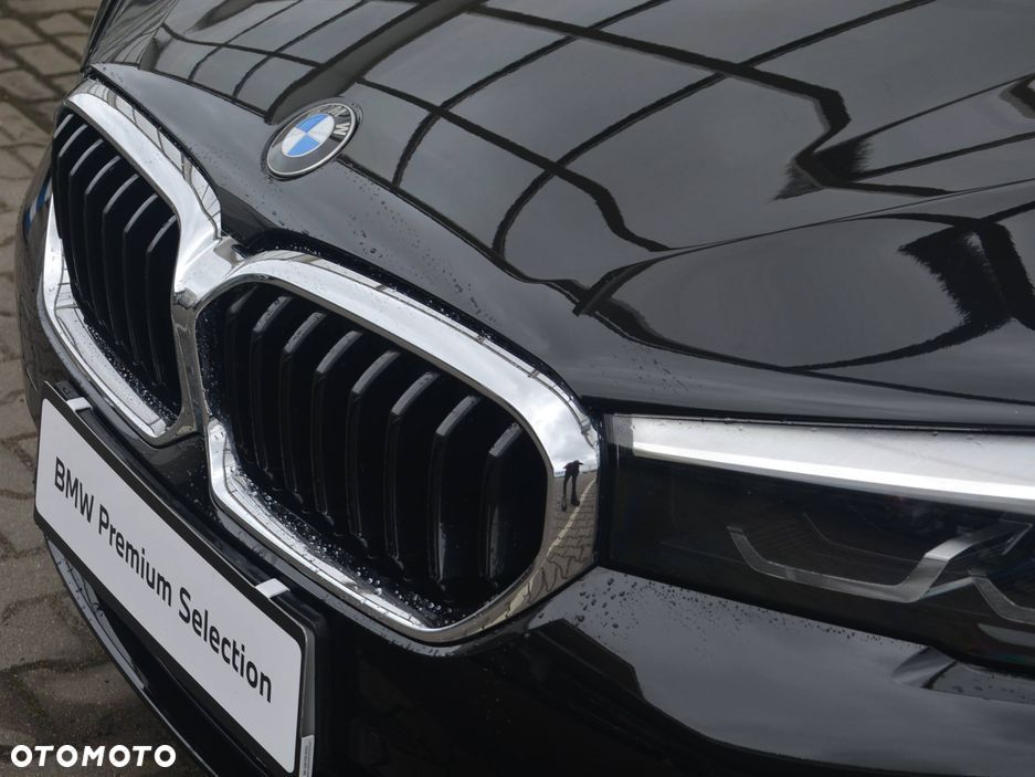 BMW Seria 5 530i mHEV Luxury Line - 10