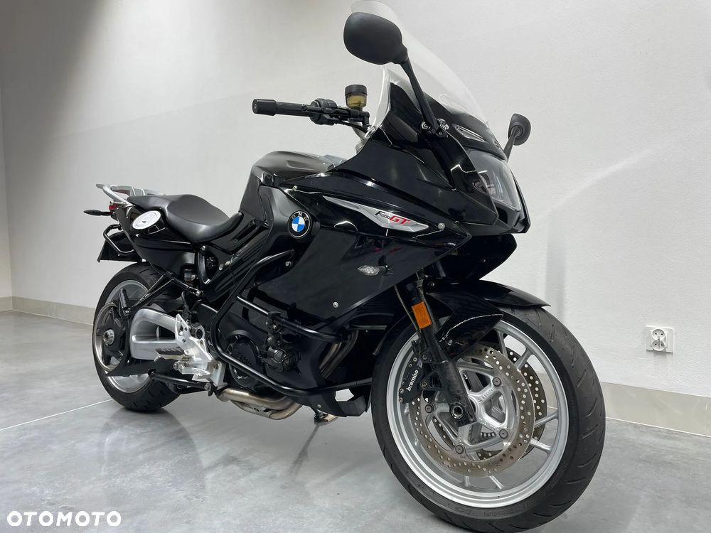 BMW F - 2