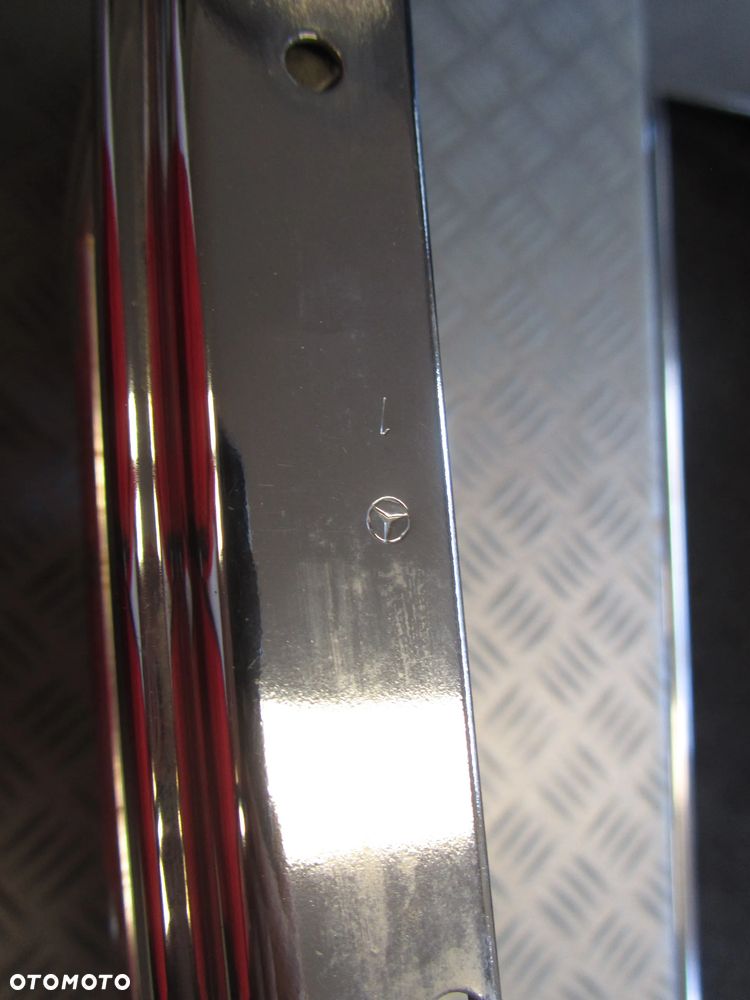 atrapa 1248800583 - 7