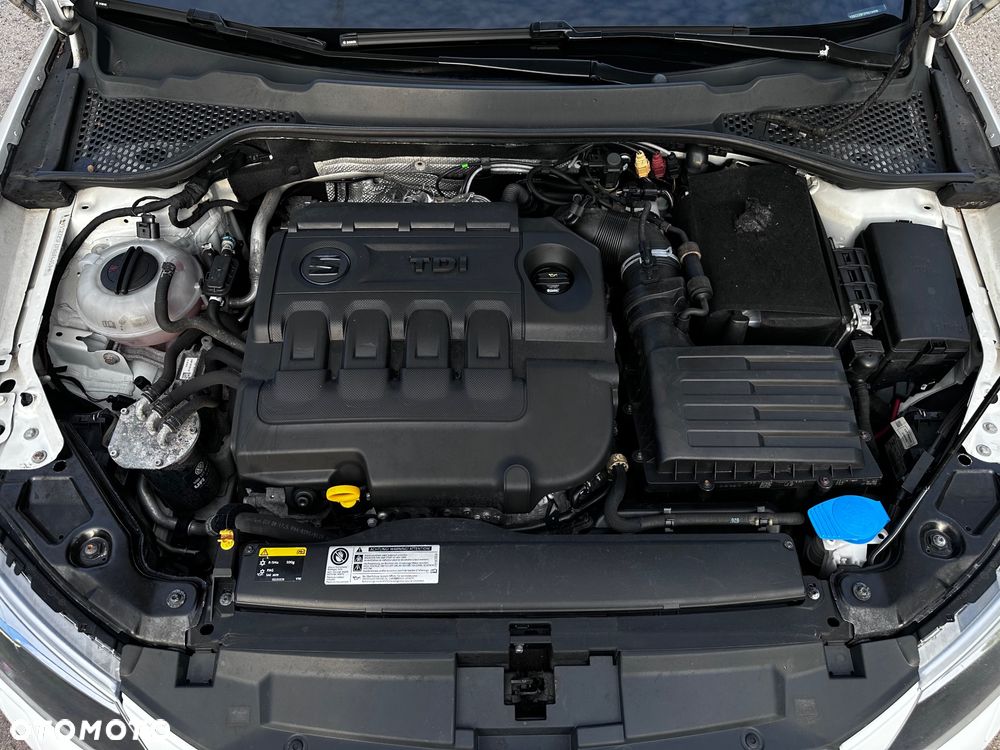 Seat Leon 2.0 TDI DPF Start&Stop DSG FR - 25