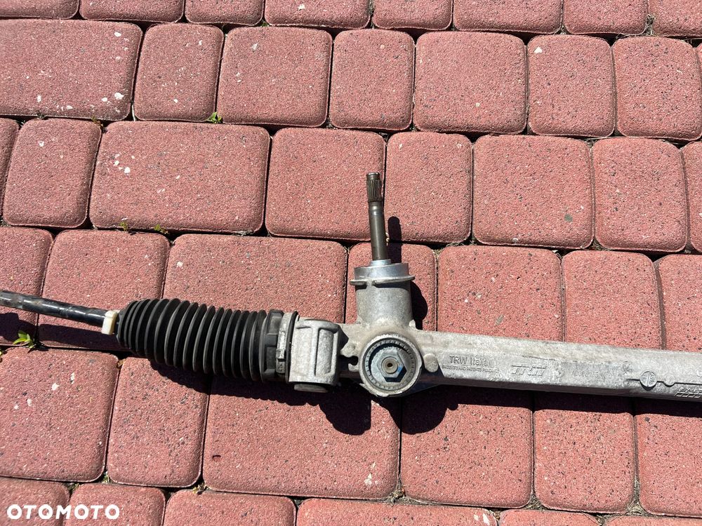 UKŁAD KIEROWNICZY MAGLOWNICA OPEL CORSA E - 4