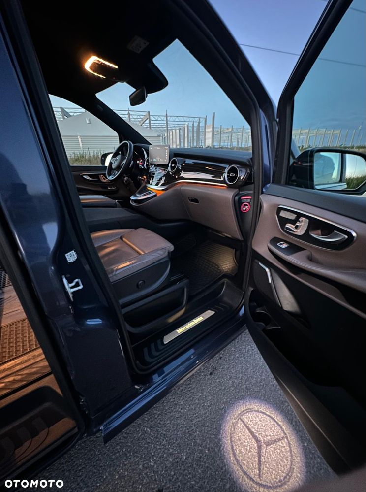 Mercedes-Benz Klasa V 300 d 9G-Tronic Avantgarde (ekstra dł) - 26