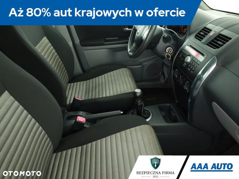 Suzuki SX4 - 10