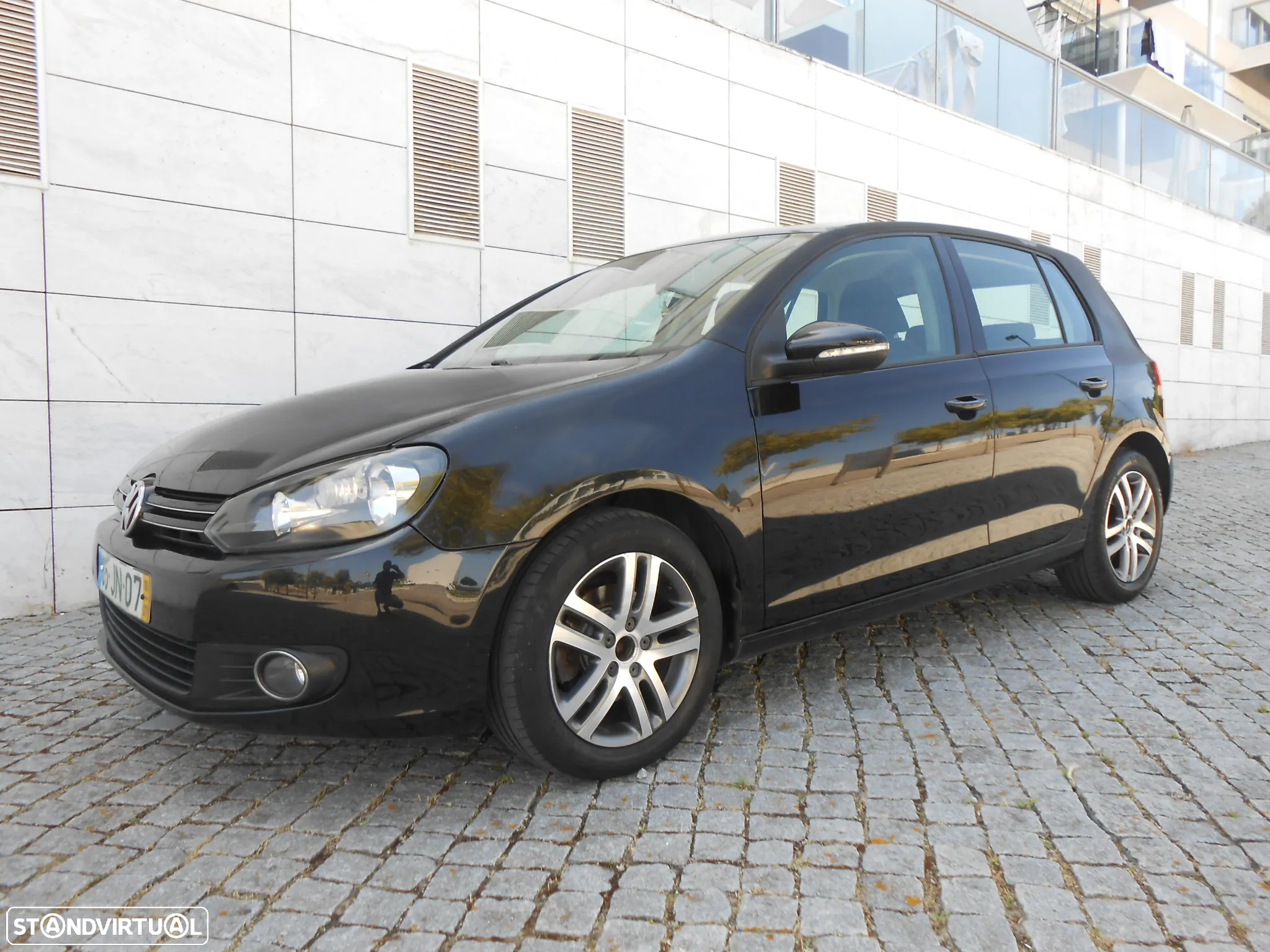 VW Golf 1.6 TDi Confortline - 2