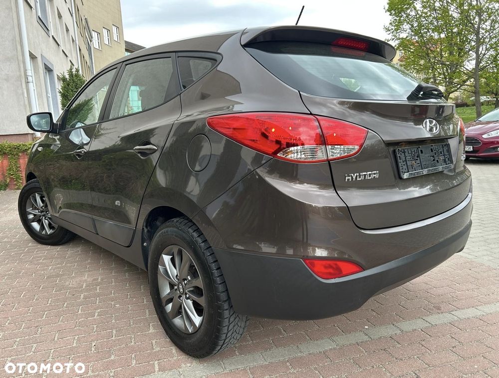 Hyundai ix35 blue 1.6 2WD Finale - 15