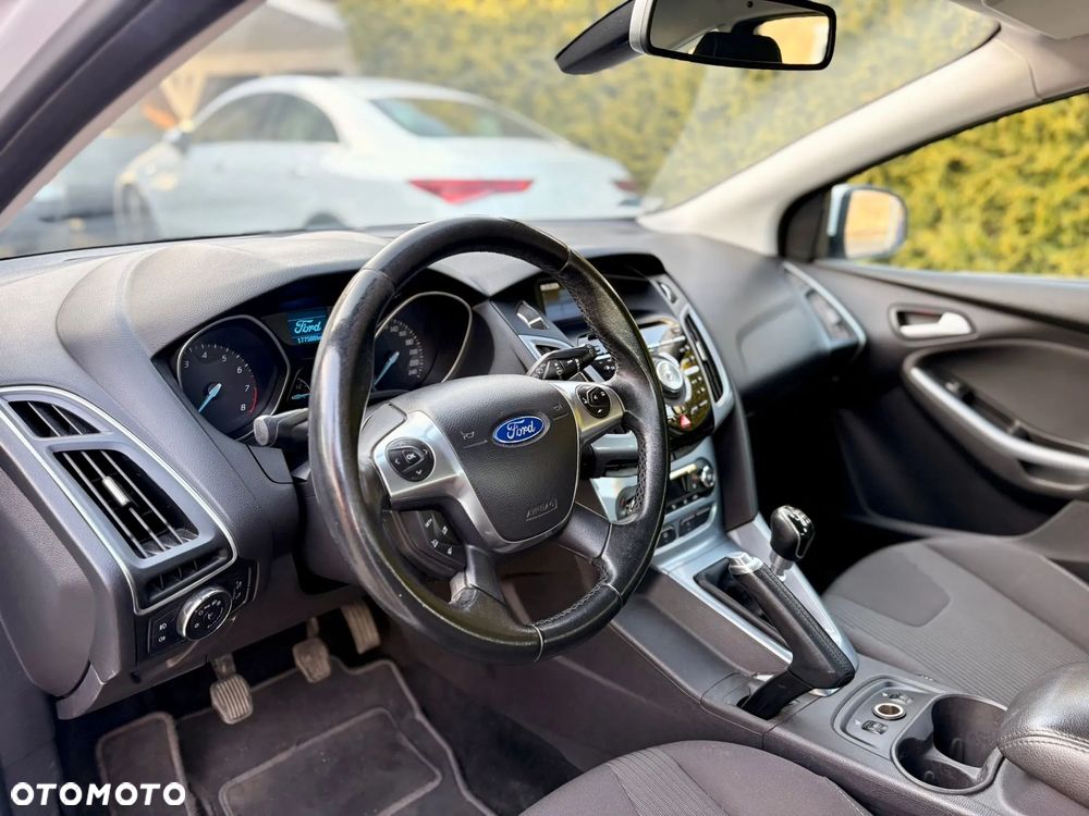 Ford Focus - 9