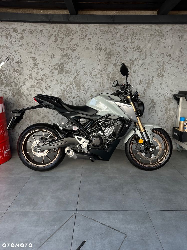 Honda CBR - 1