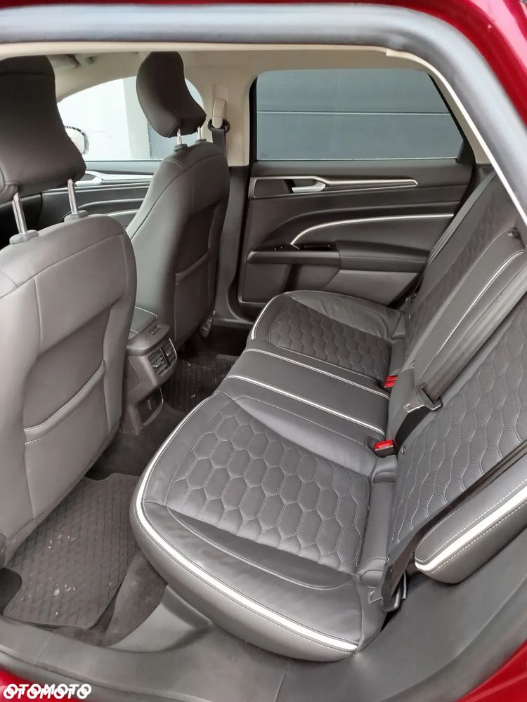 Ford Mondeo - 14
