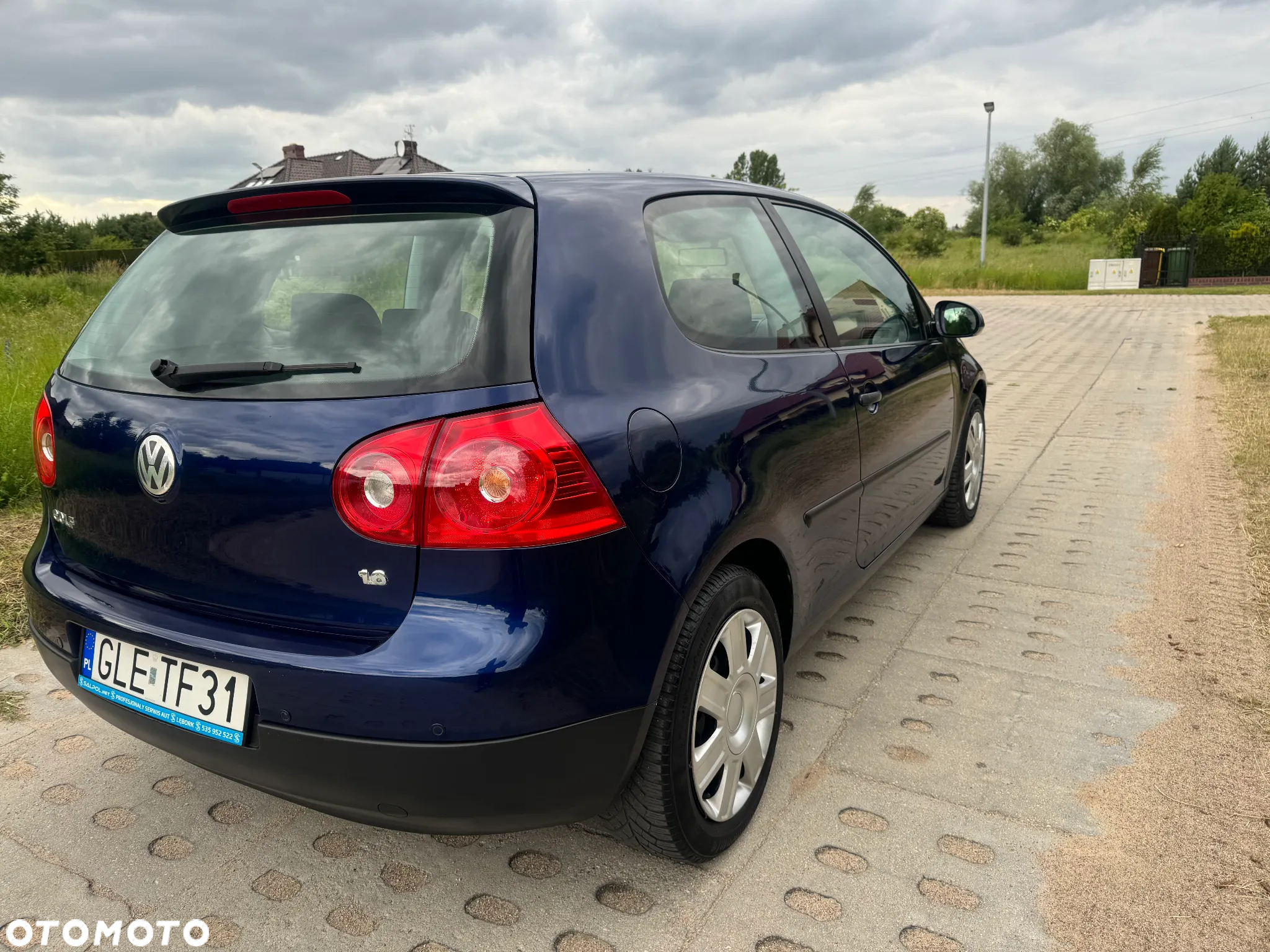Volkswagen Golf V 1.6 Comfortline - 4