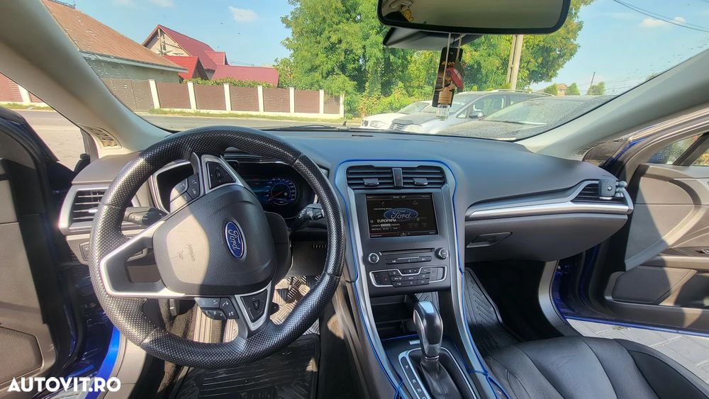 Ford Mondeo 2.0 TDCI PowerShift Titanium - 10