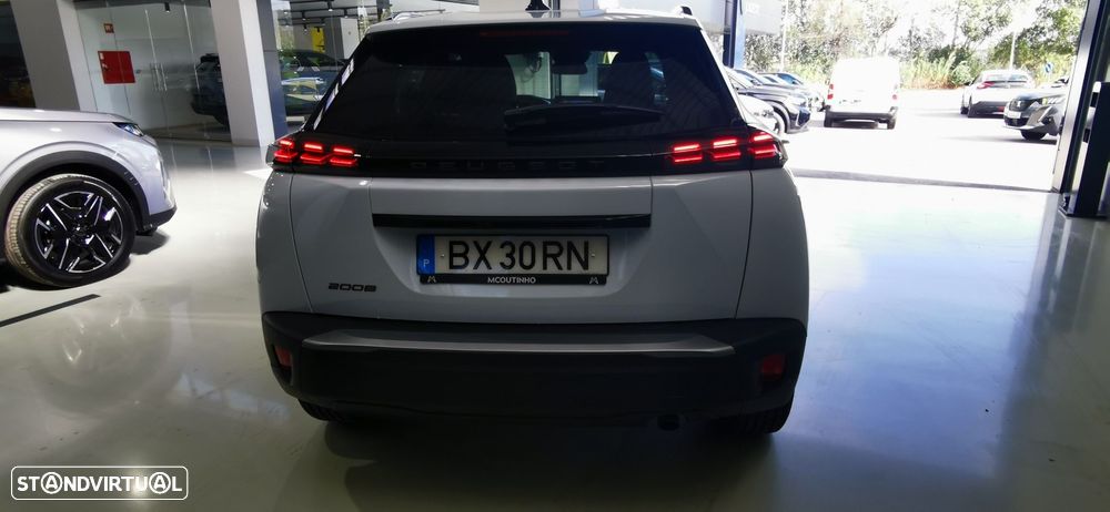 Peugeot 2008 1.2 Allure - 4