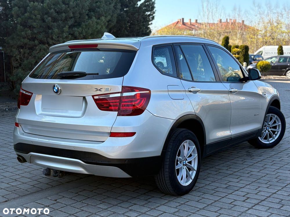 BMW X3 xDrive20d - 14