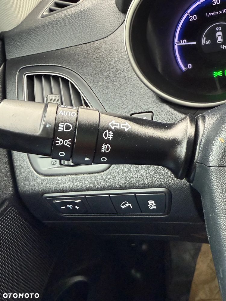 Hyundai ix35 1.7 CRDi 2WD blue Comfort - 36