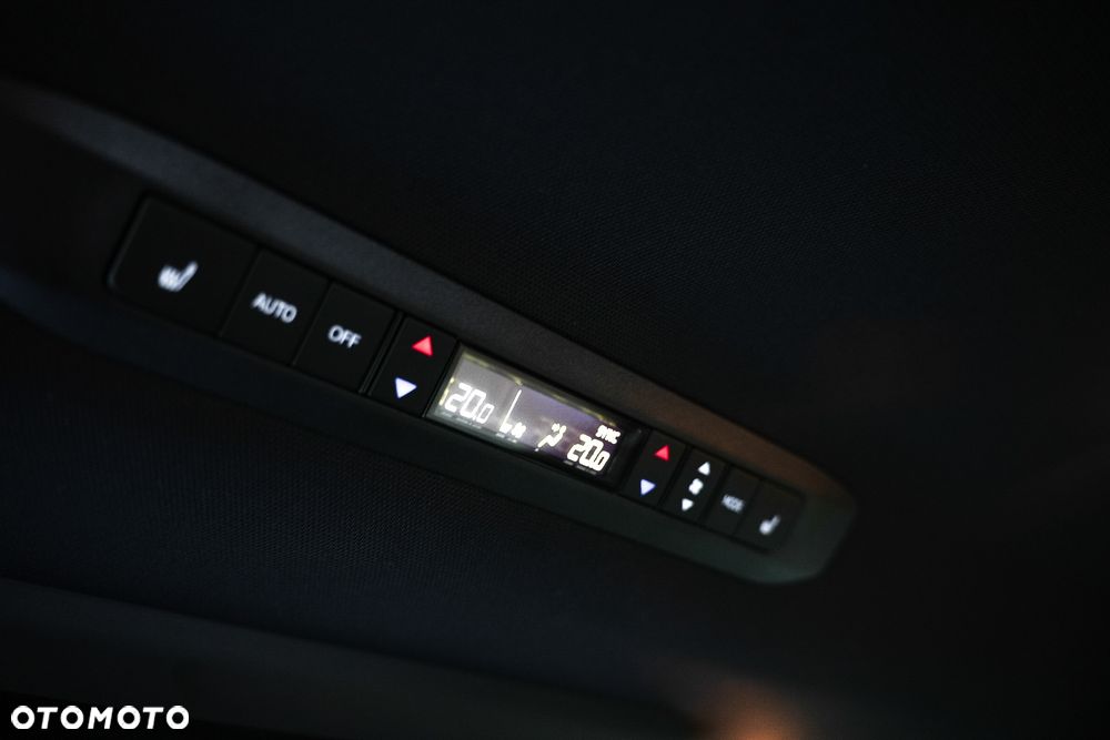 Toyota Sienna - 16