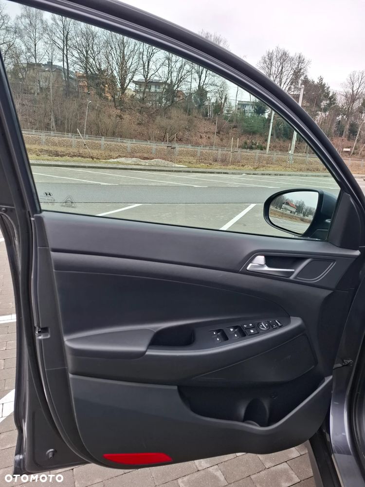 Hyundai Tucson 1.6 GDI BlueDrive Comfort 2WD - 35