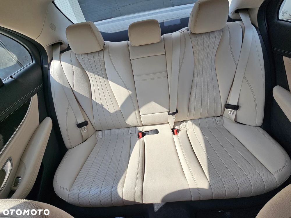 Mercedes-Benz Klasa E 200 d Exclusive - 14