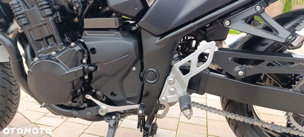 Suzuki Bandit - 36