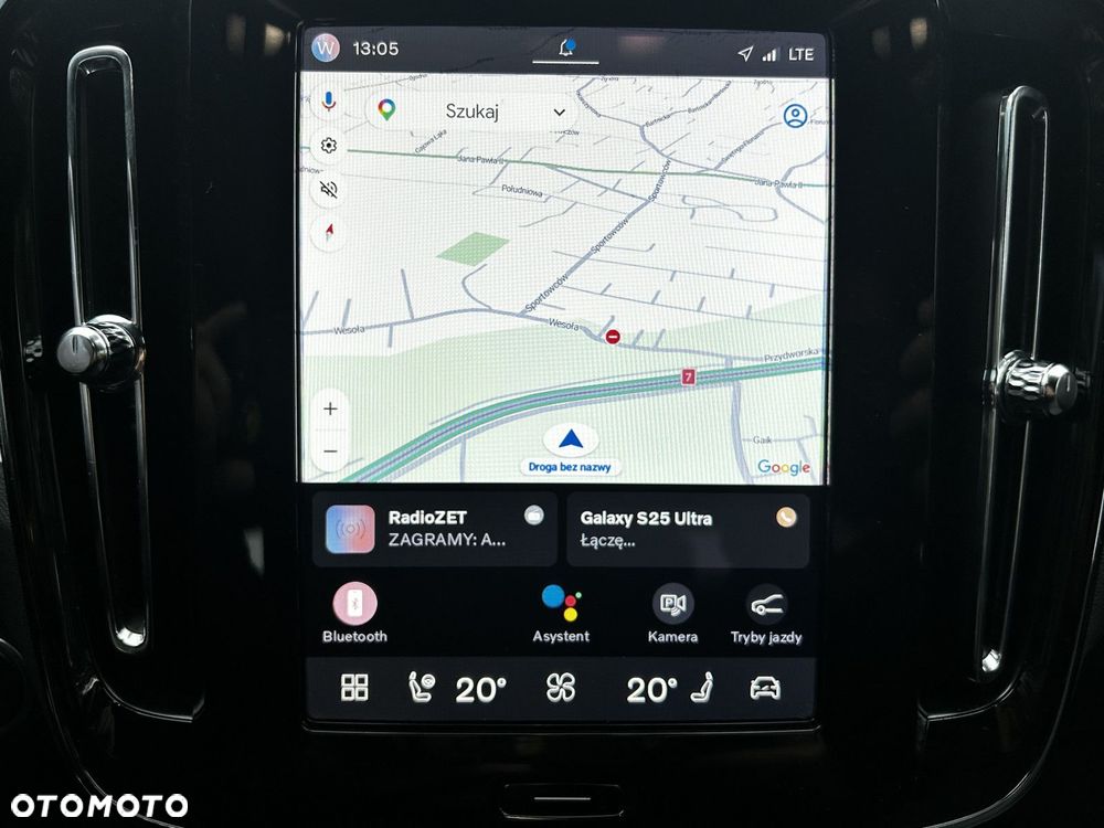 Volvo XC 40 - 25