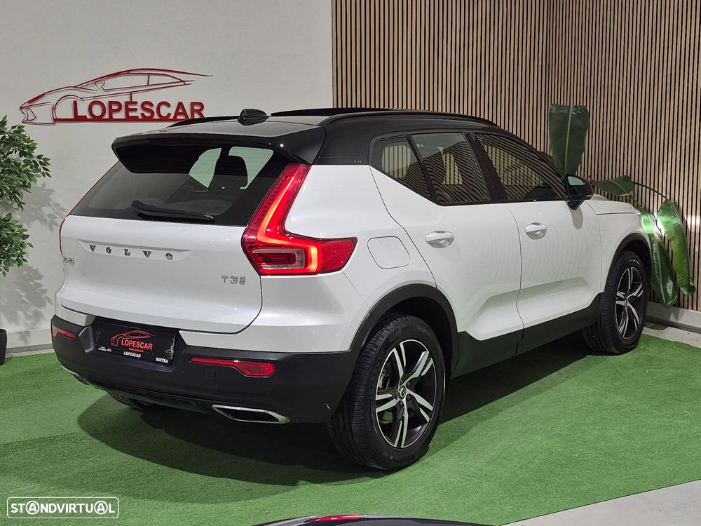 Volvo XC 40 1.5 T3 Tech Edition - 7