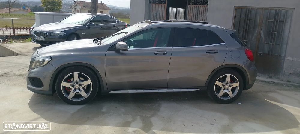 Mercedes-Benz GLA 220 CDi AMG Line 4-Matic - 13