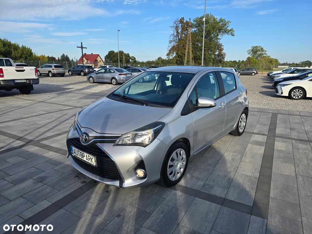 Toyota Yaris 1.0 Premium - 21