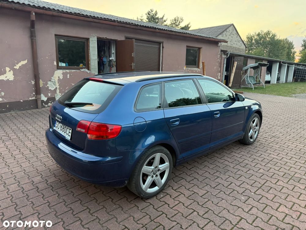 Audi A3 Sportback 1.6 FSI Ambition - 7