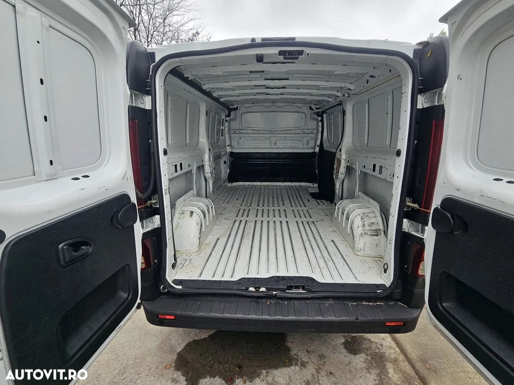Renault Trafic - 7