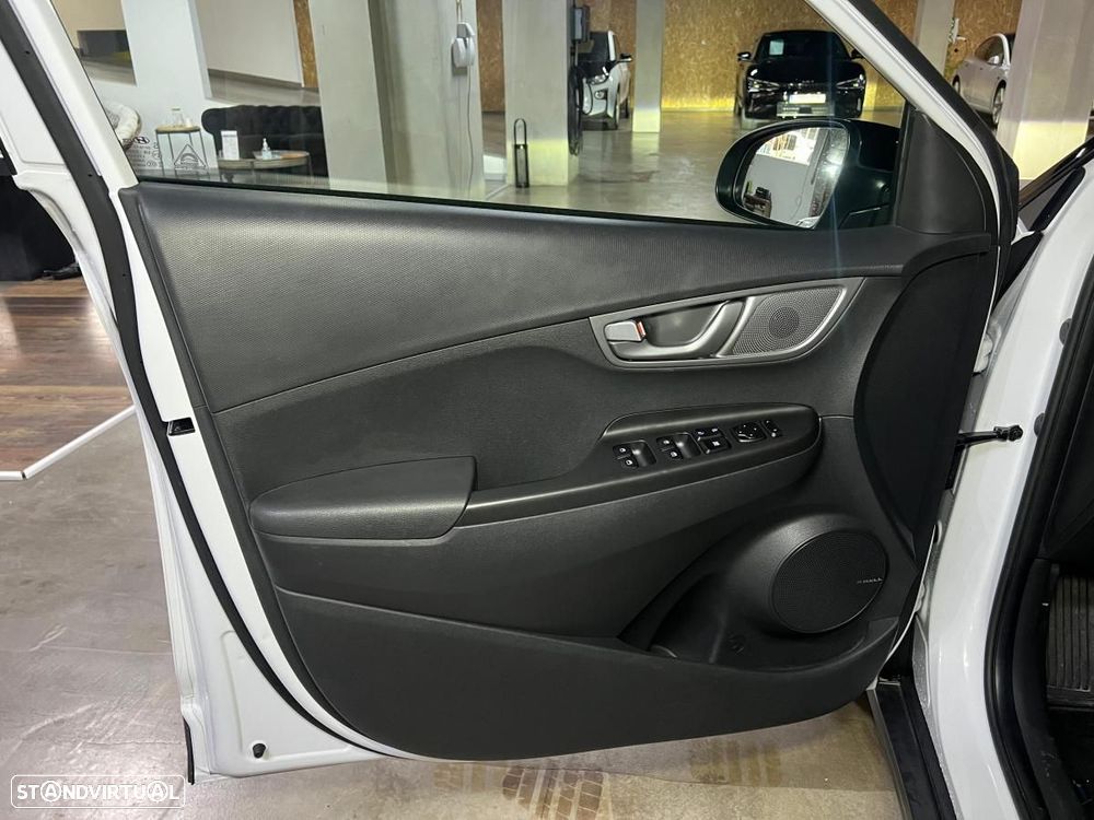 Hyundai Kauai EV 64 kWh Premium - 39
