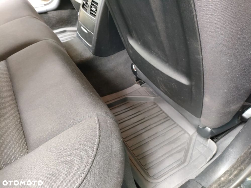 BMW Seria 3 - 14