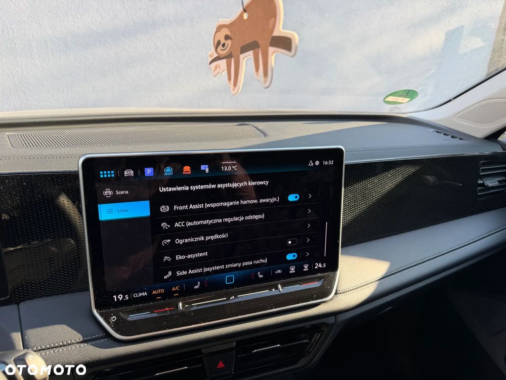 Volkswagen Tiguan 2.0 TDI SCR Life DSG - 8