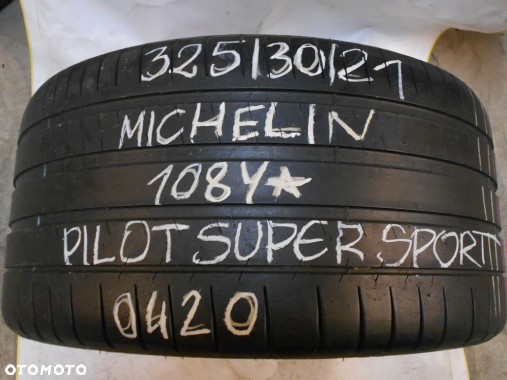 OPONA POJEDYNKA 325/30R21 MICHELIN PILOT SUPER SPORT DOT 0420 5MM - 1