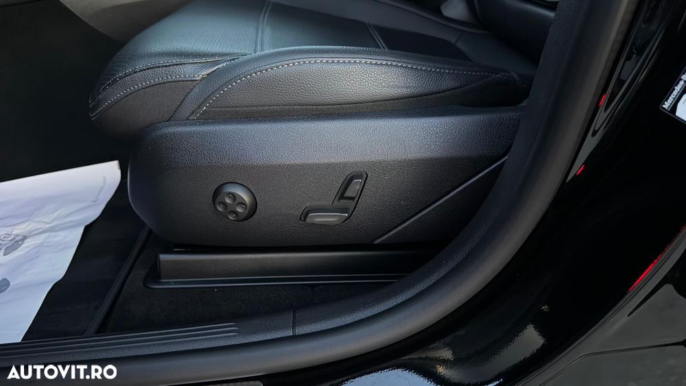 Mercedes-Benz GLC 220 d 4MATIC MHEV - 23