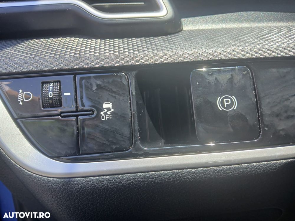 Kia Sportage 1.6 T-GDI HEV 6AT 4x2 Style - 10