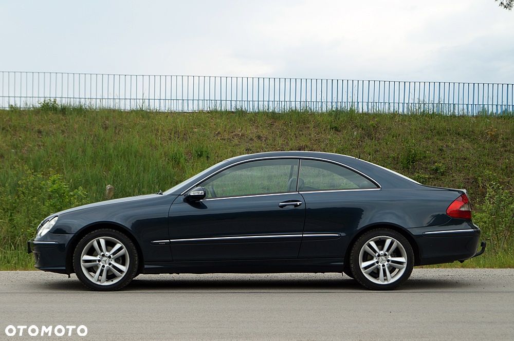 Mercedes-Benz CLK 220 CDI Automatik Avantgarde - 11