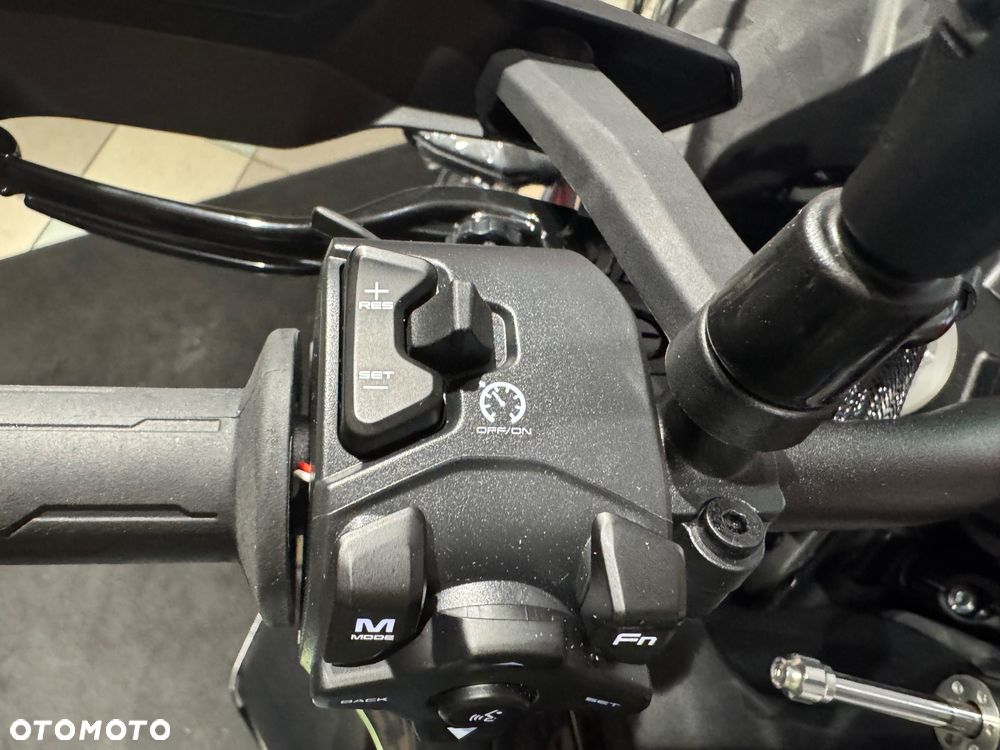 CFMoto 1000 MT-X - 23