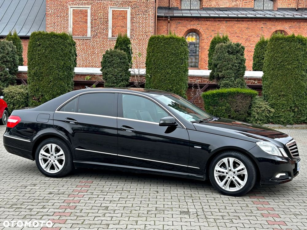Mercedes-Benz Klasa E - 12