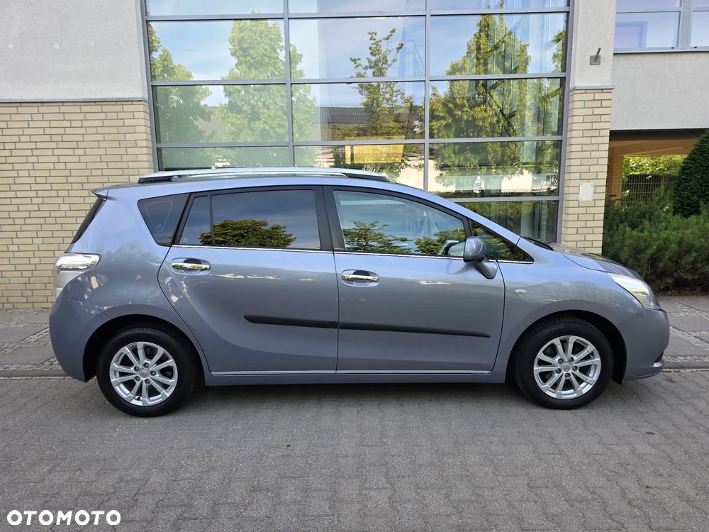 Toyota Verso 1.8 5-Sitzer Executive - 8