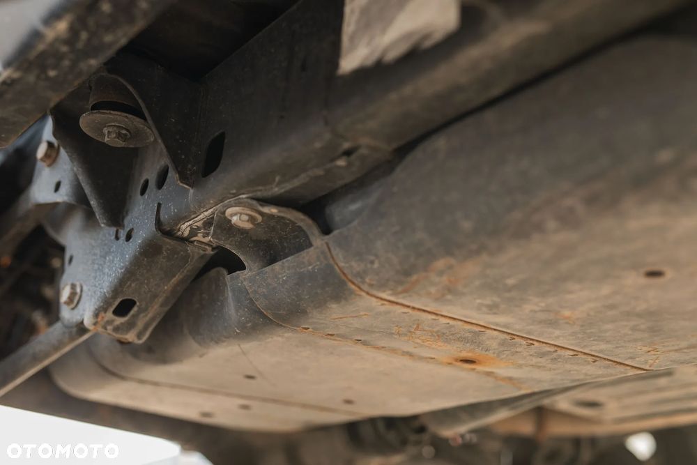 Jeep Wrangler 3.6 Unlim Sahara - 25