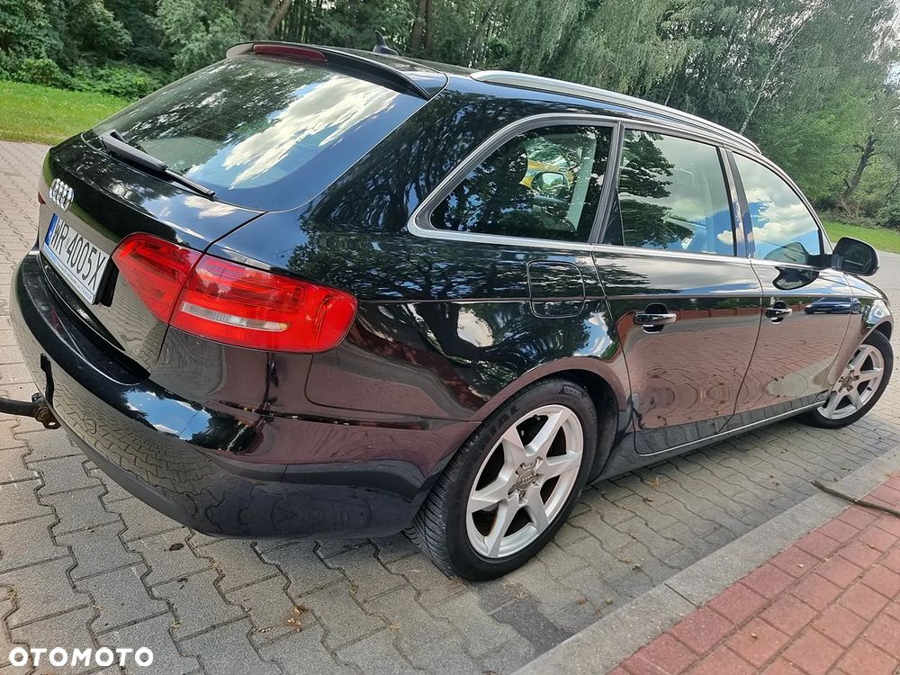 Audi A4 Avant 2.0 TDI Limited Edition - 16