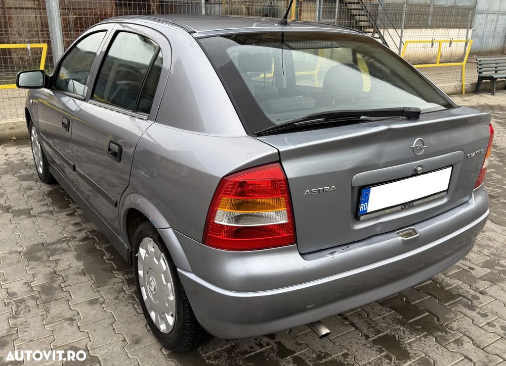 Opel Astra Classic 1.4i - 3