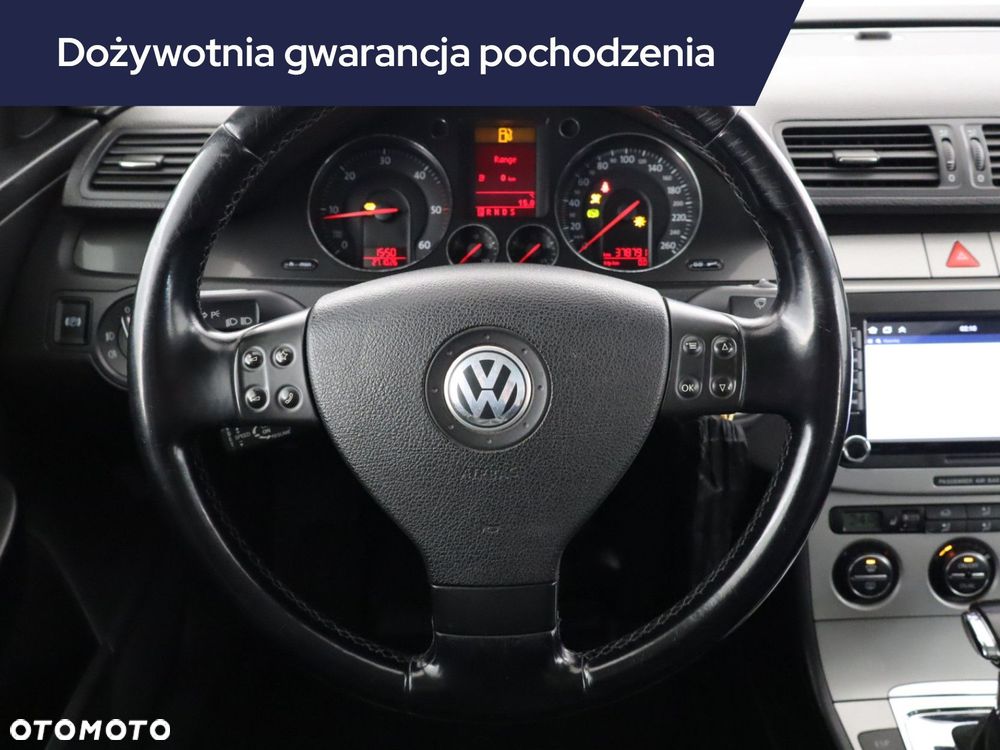 Volkswagen Passat Variant - 17
