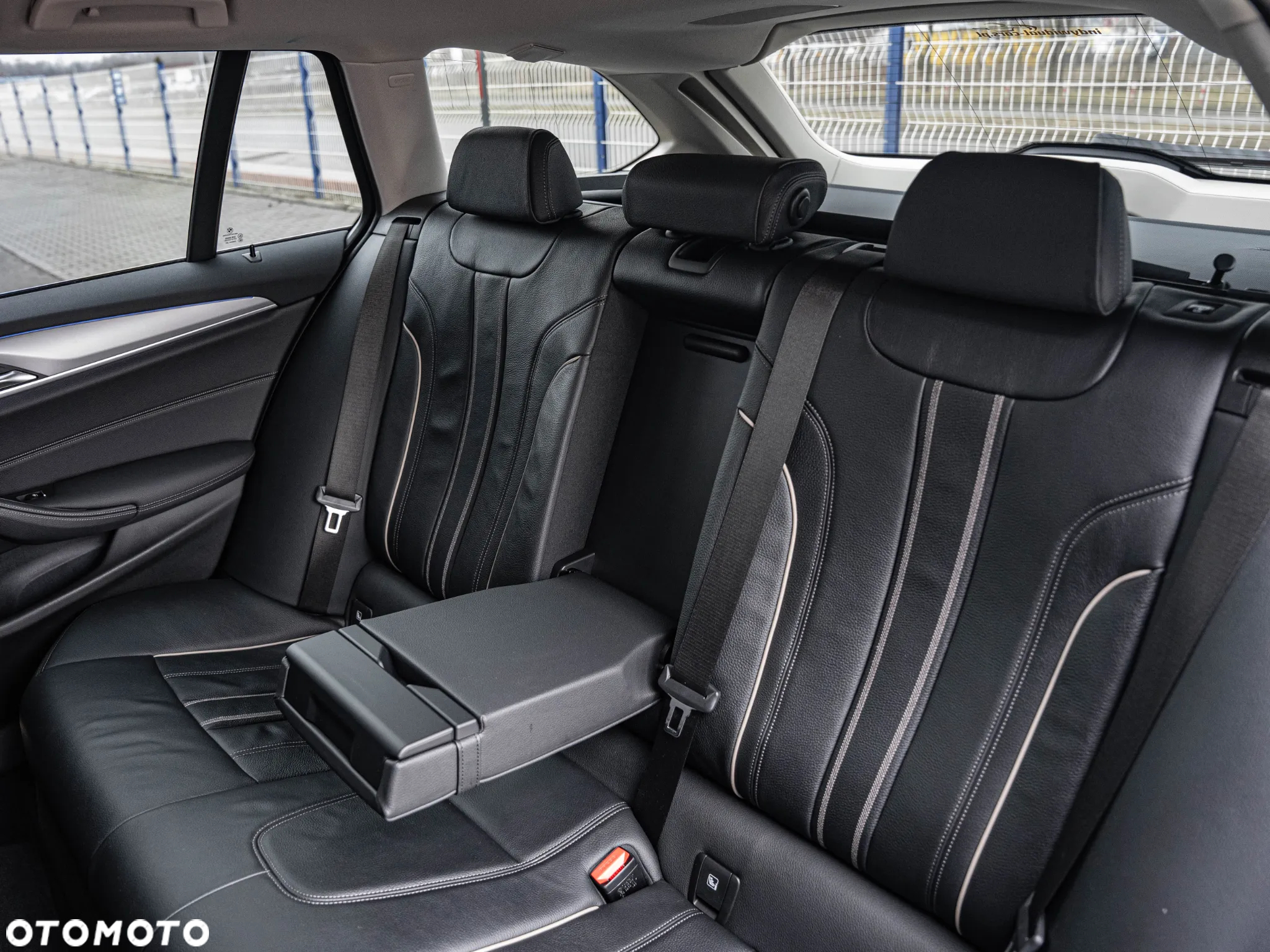 BMW Seria 5 520d xDrive Sport Line sport - 28