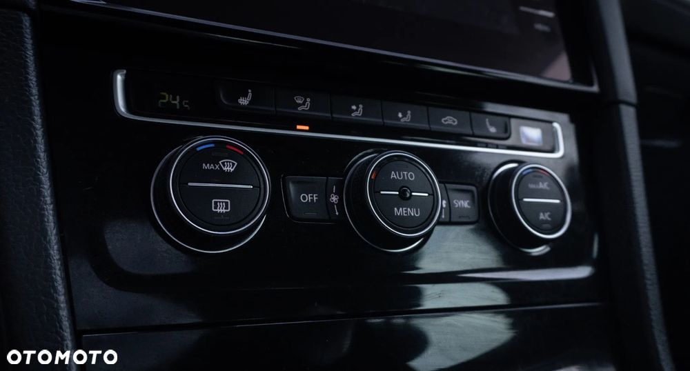 Volkswagen Golf 1.6 TDI SCR Join - 25