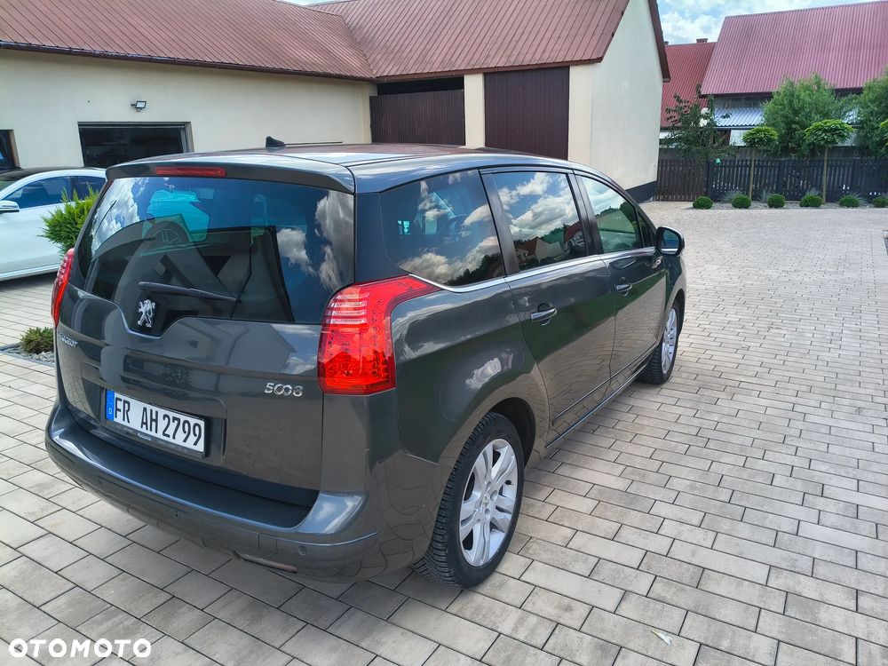 Peugeot 5008 - 7