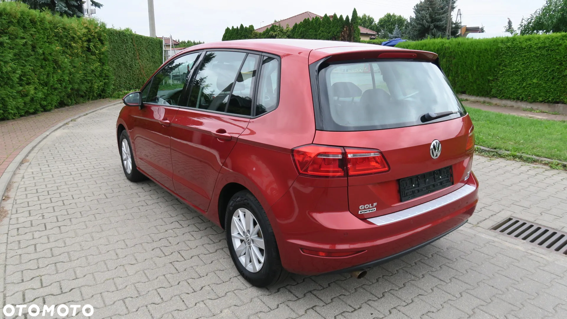 Volkswagen Golf Sportsvan 1.2 TSI (BlueMotion Technology) DSG Comfortline - 4