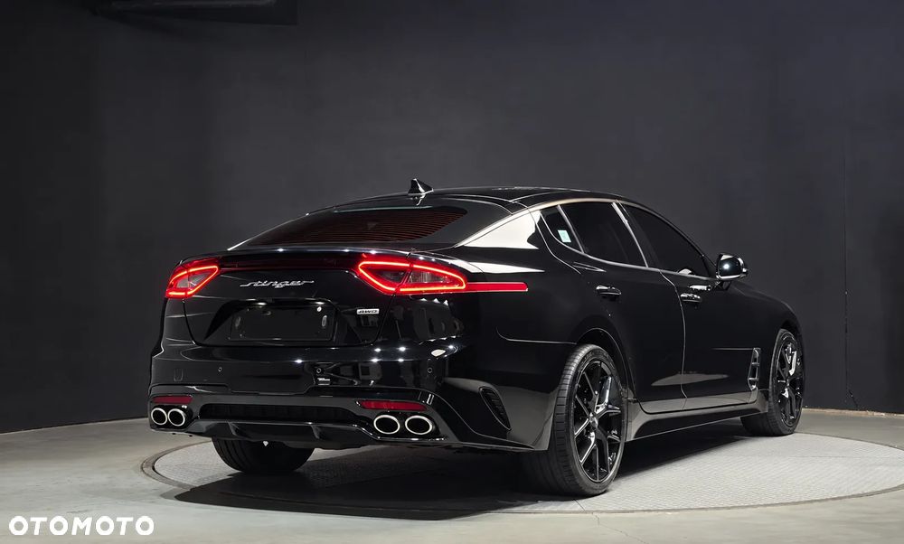 Kia Stinger 2.0 T-GDI GT Line - 4