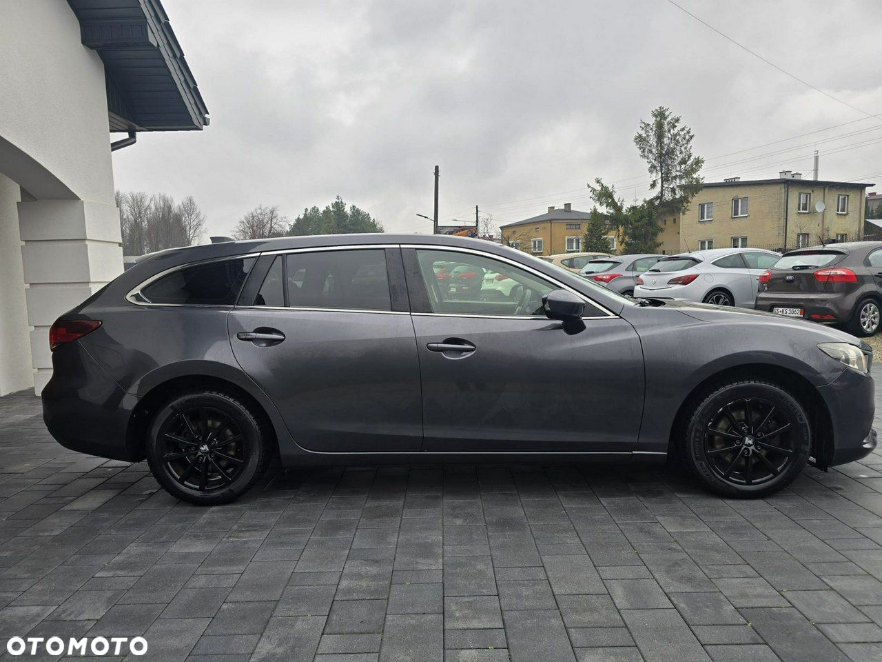 Mazda 6 - 8