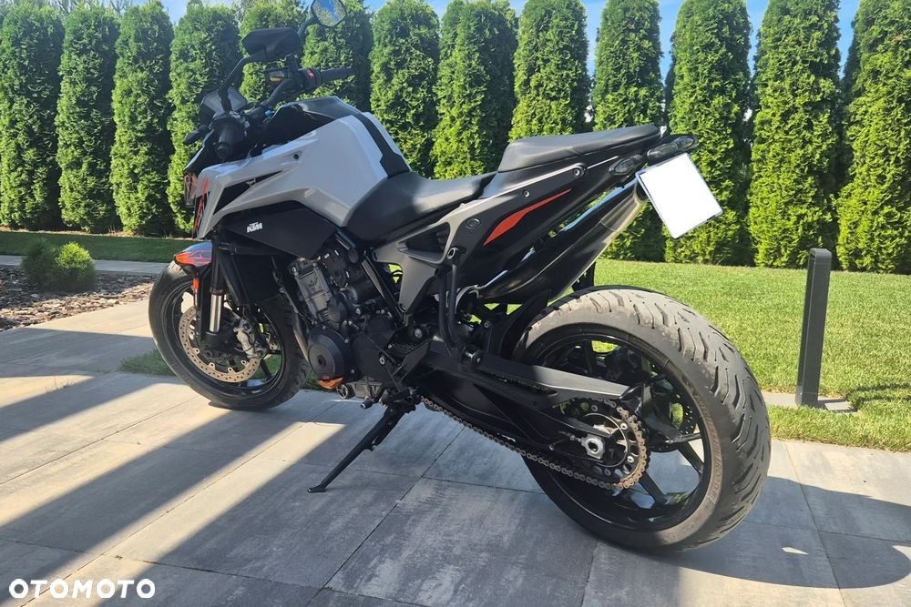KTM Duke - 10